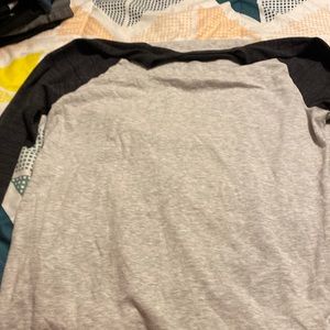 Long gray tee-shirt from old navy